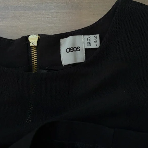 ASOS Little Black Dress Size 8 Back Cutout LBD - Picture 7 of 9
